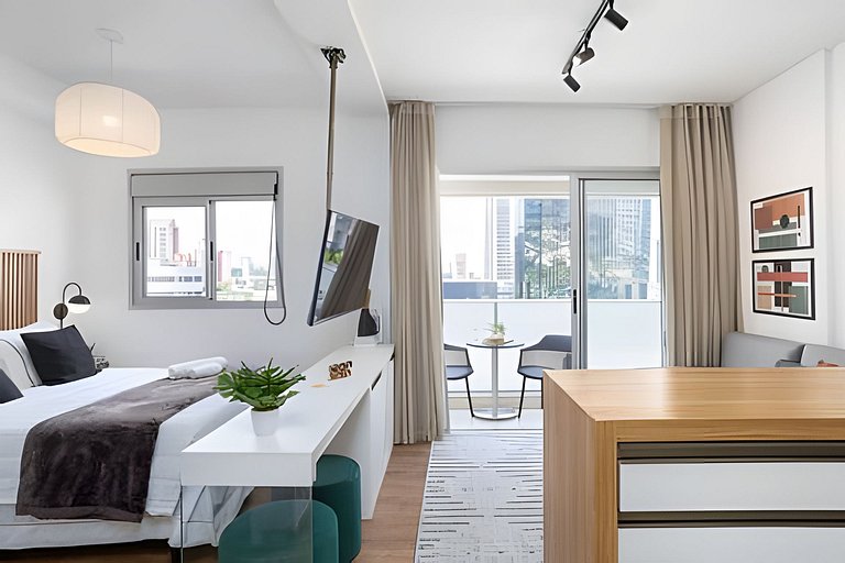 Av. Chucri Zaidan & EZ Towers | Add Berrini