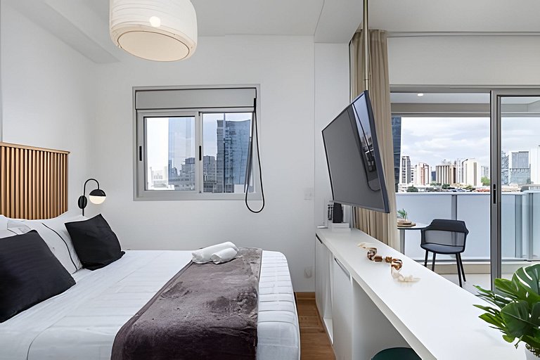 Av. Chucri Zaidan & EZ Towers | Add Berrini