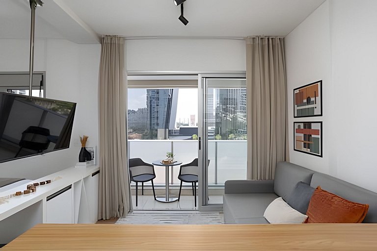 Av. Chucri Zaidan & EZ Towers | Add Berrini