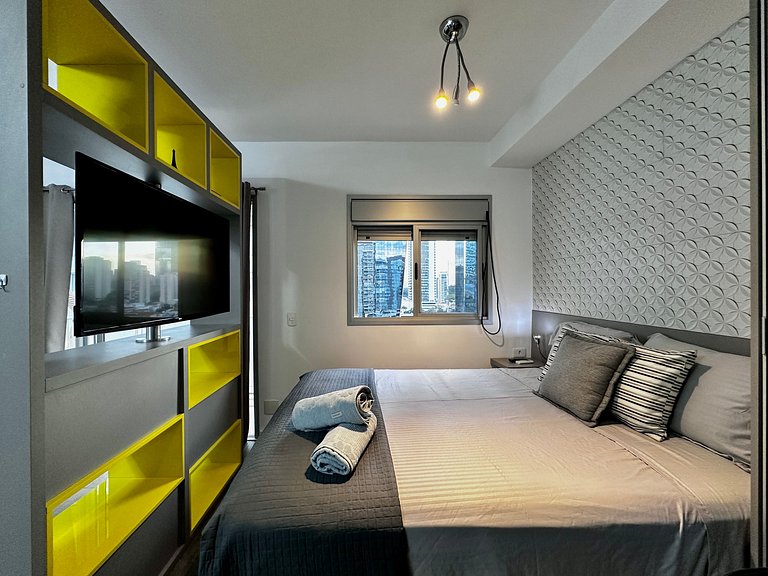 Av. Chucri Zaidan & EZ Towers | Add Berrini